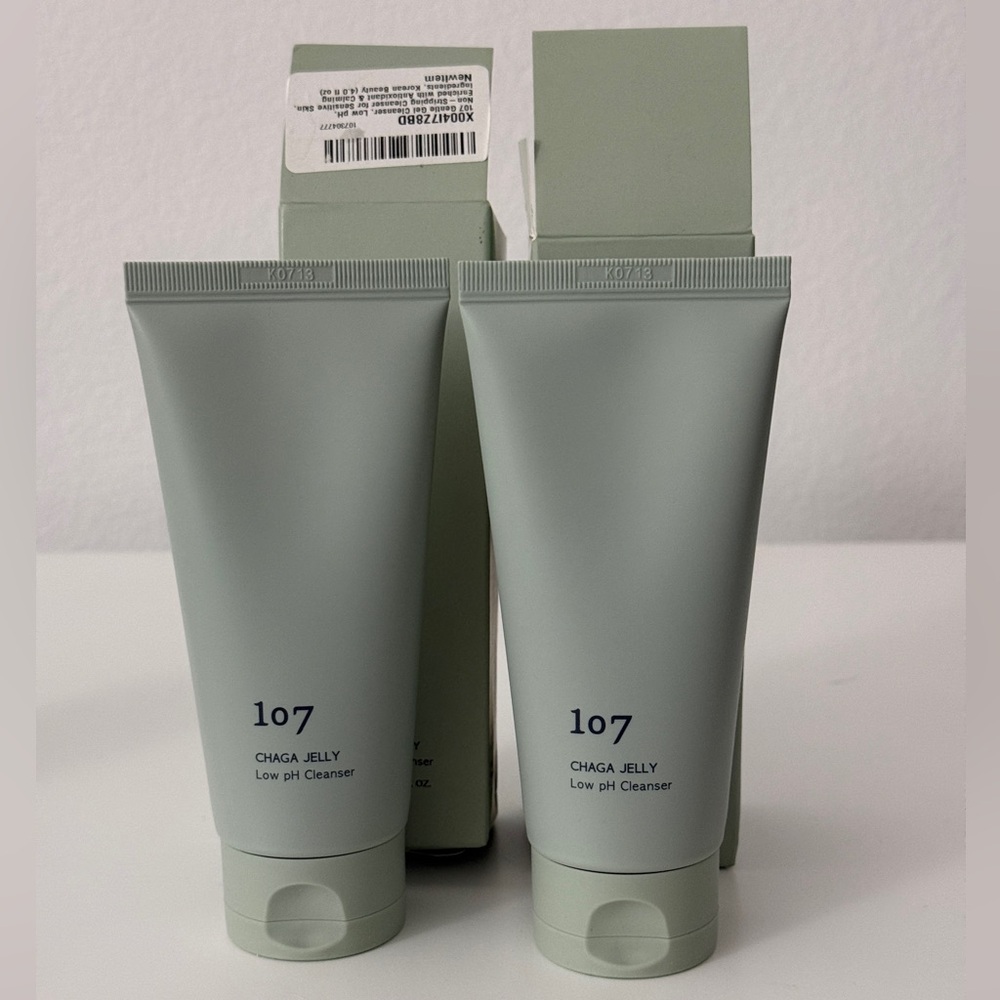 Chaga Jelly Low pH Cleanser — Sage Green